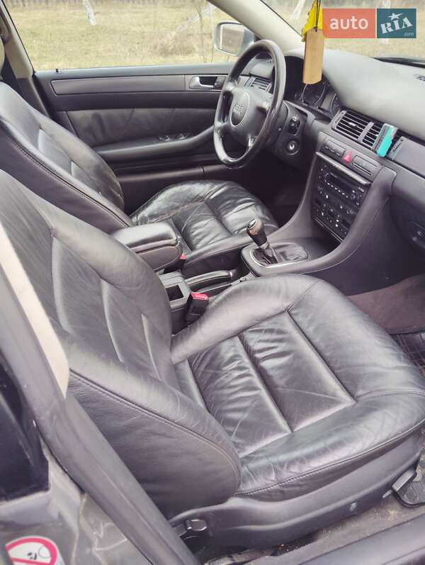 Седан Audi A6 2003 в Рокитном