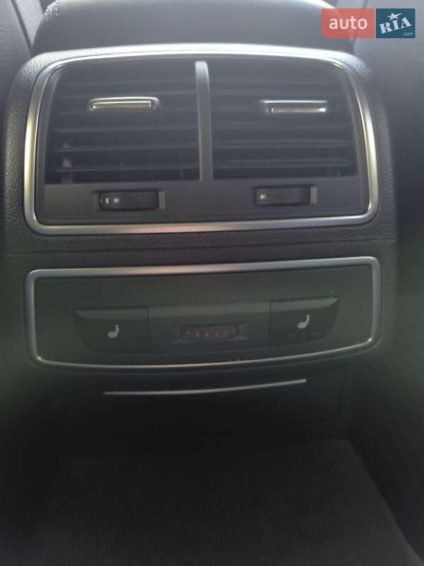 Седан Audi A6 2012 в Ровно