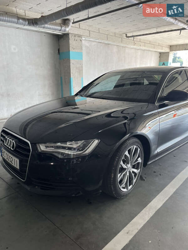 Седан Audi A6 2012 в Львове