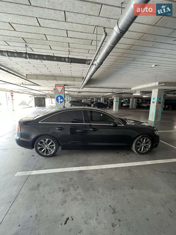Седан Audi A6 2012 в Львове