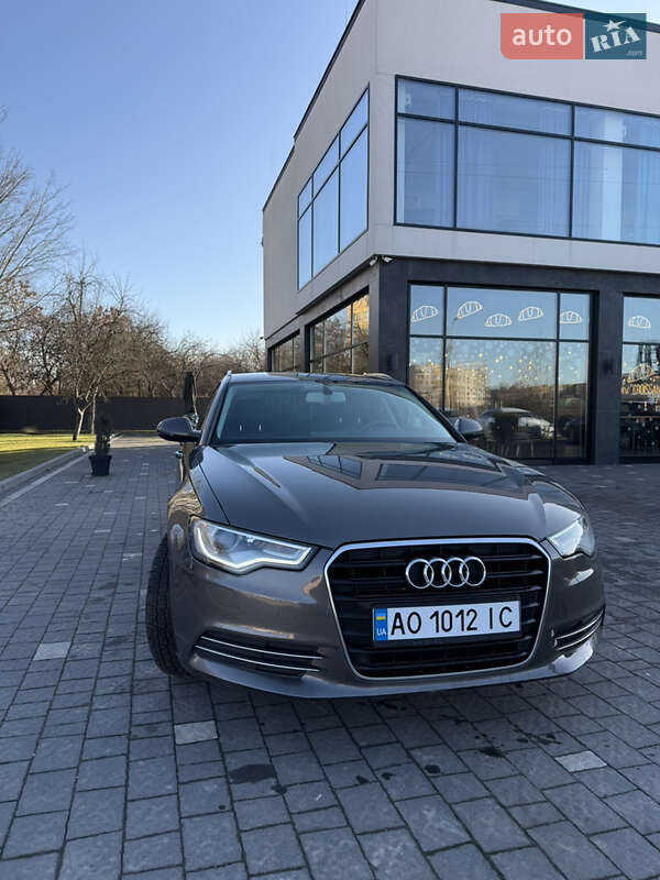 Універсал Audi A6 2012 в 