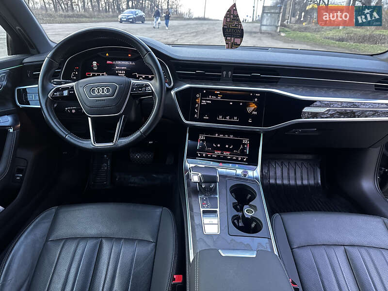 Седан Audi A6 2020 в Киеве