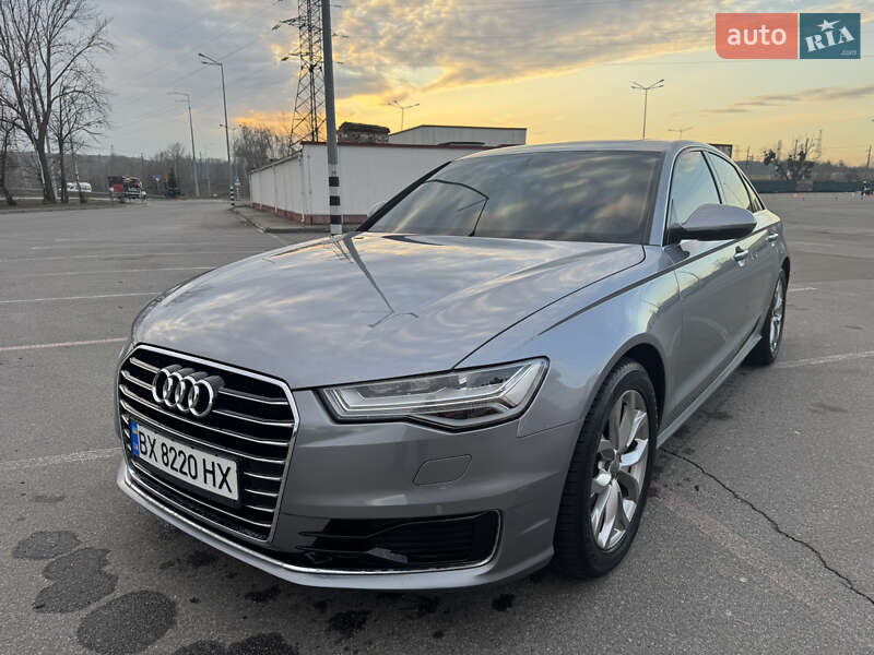 Седан Audi A6 2015 в Киеве