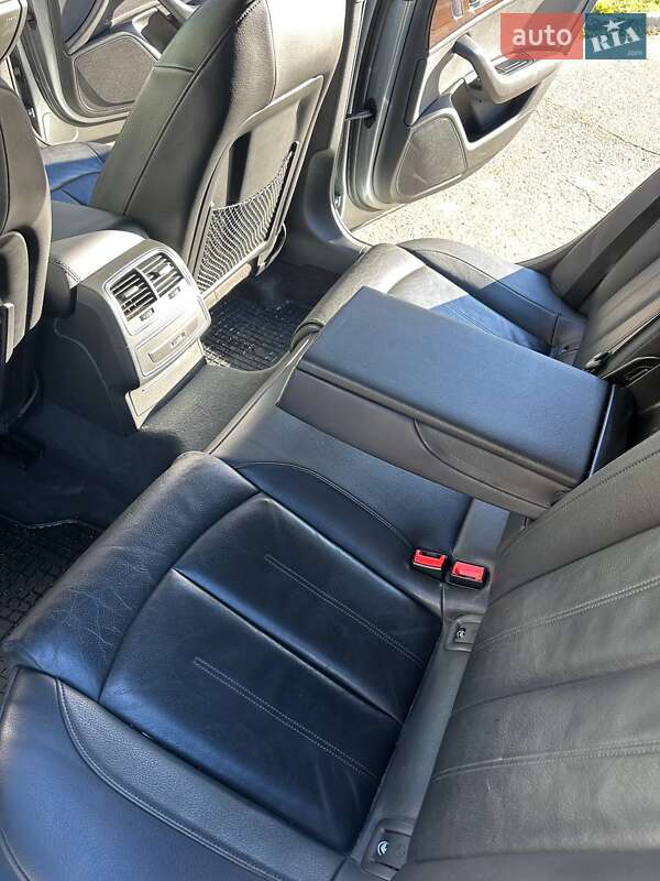 Седан Audi A6 2014 в Ужгороде