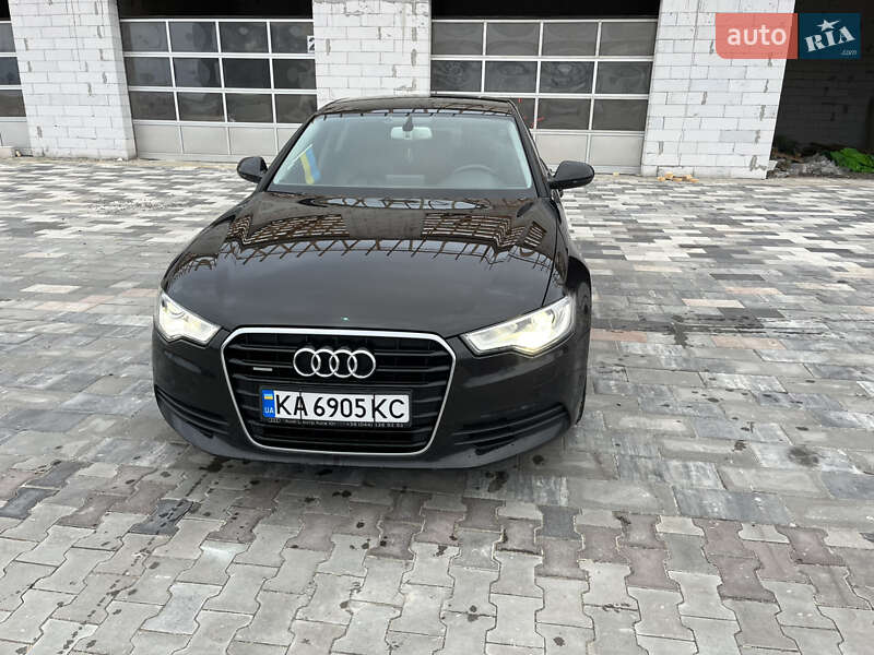 Седан Audi A6 2013 в Киеве