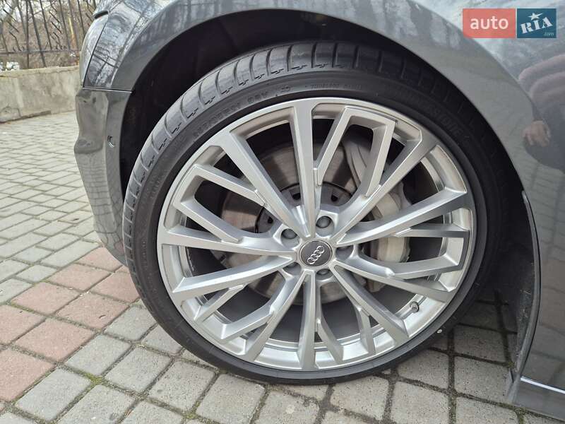 Седан Audi A6 2020 в Киеве