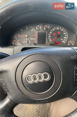 Универсал Audi A6 1998 в 