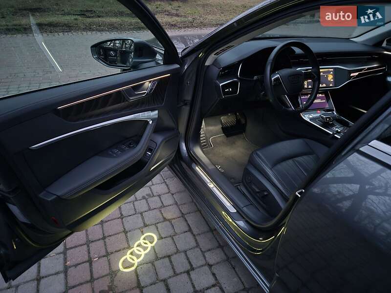 Седан Audi A6 2020 в Киеве
