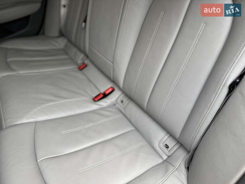 Универсал Audi A6 2012 в Львове