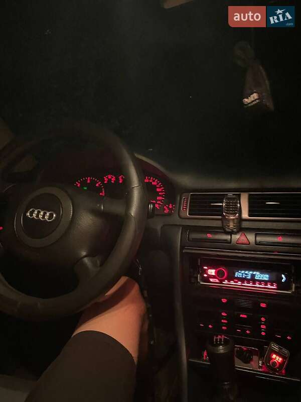 Седан Audi A6 1998 в Ивано-Франковске