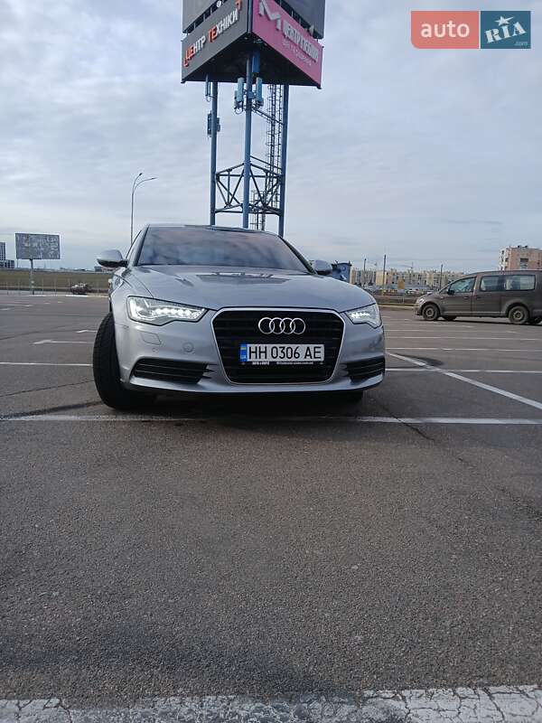 Седан Audi A6 2014 в Одессе