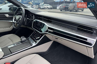 Седан Audi A6 2022 в Киеве