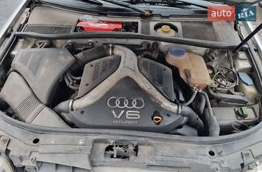 Седан Audi A6 2000 в 