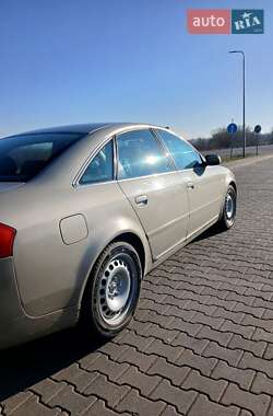 Седан Audi A6 2004 в 