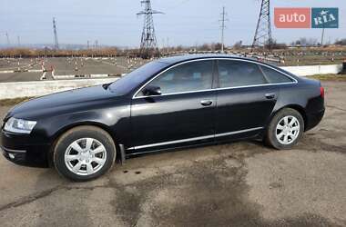 Седан Audi A6 2005 в Смілі