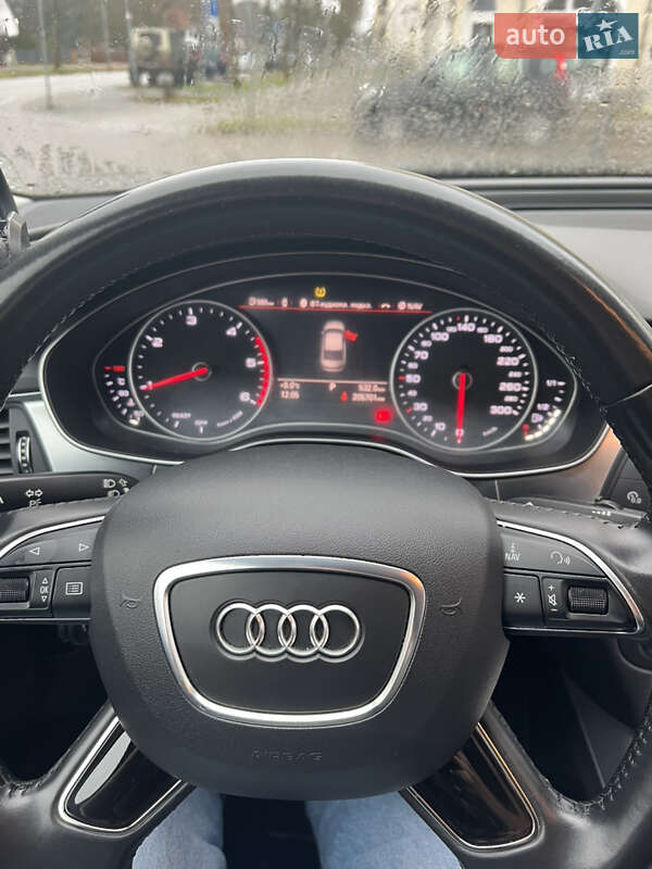 Седан Audi A6 2015 в Черновцах