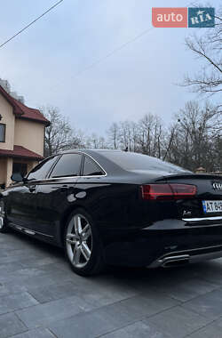 Седан Audi A6 2015 в 