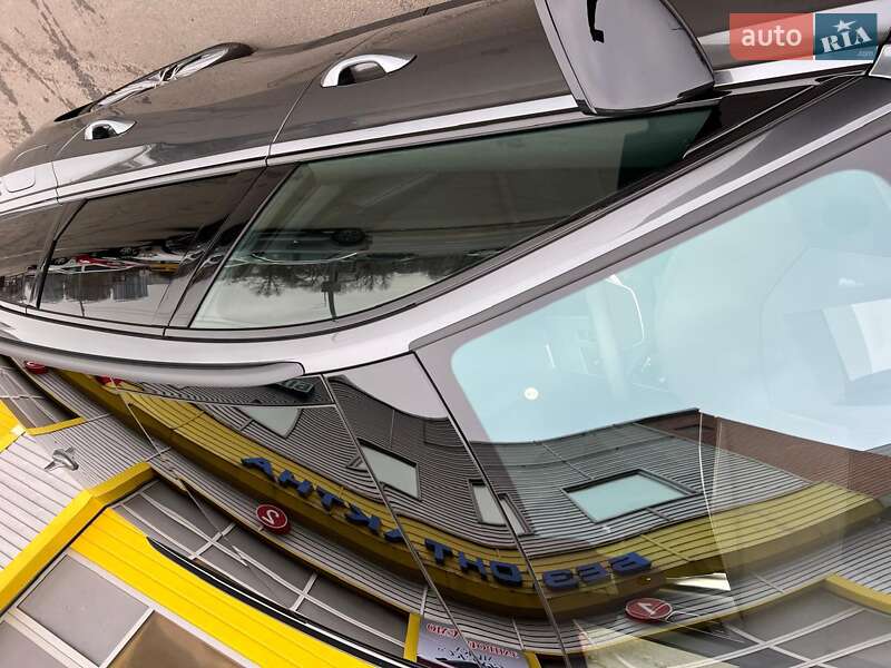 Универсал Audi A6 2024 в Киеве