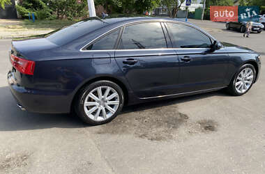 Седан Audi A6 2012 в 