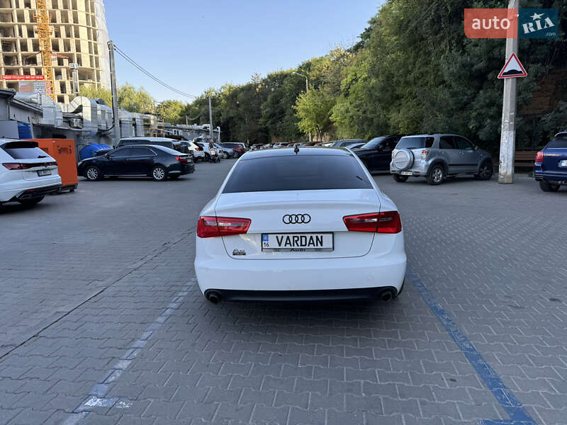 Седан Audi A6 2012 в Одесі