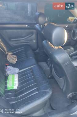 Универсал Audi A6 2004 в 