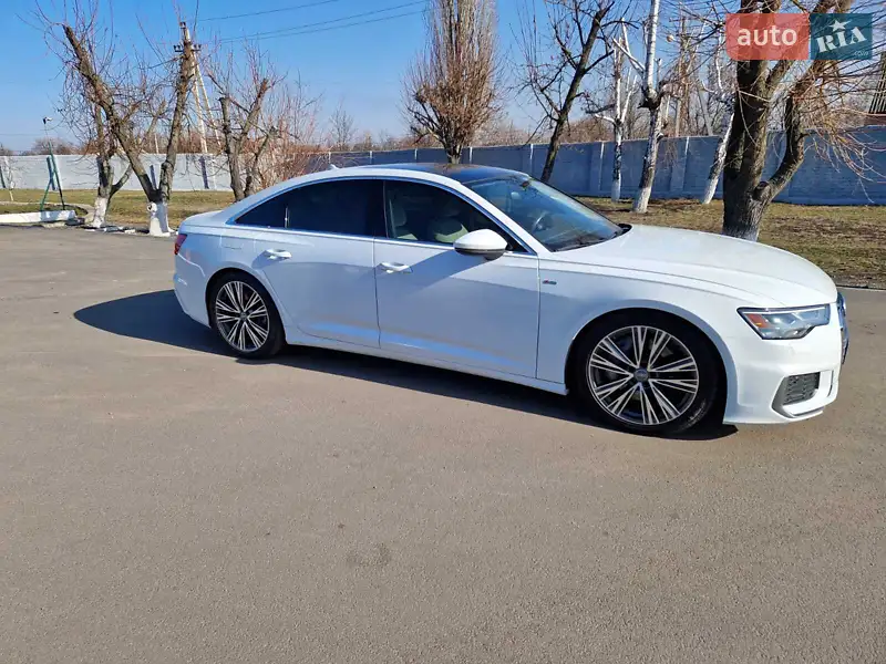 Седан Audi A6 2019 в 