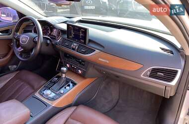 Седан Audi A6 2015 в 