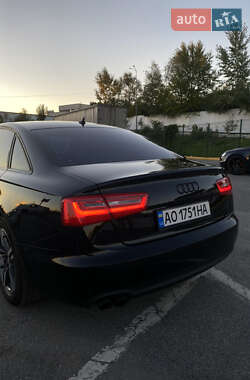 Седан Audi A6 2013 в 
