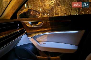 Седан Audi A6 2019 в 