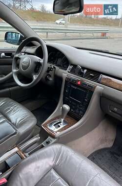 Седан Audi A6 2002 в 