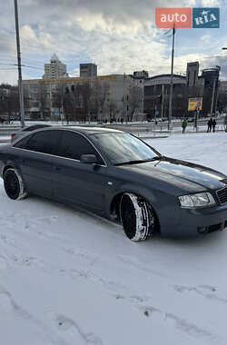 Седан Audi A6 2002 в 