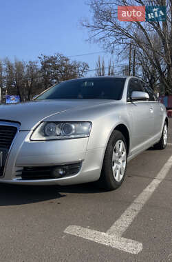 Седан Audi A6 2006 в 