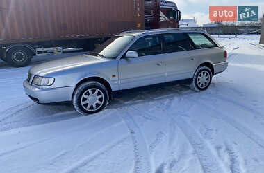 Универсал Audi A6 1996 в Рокитном