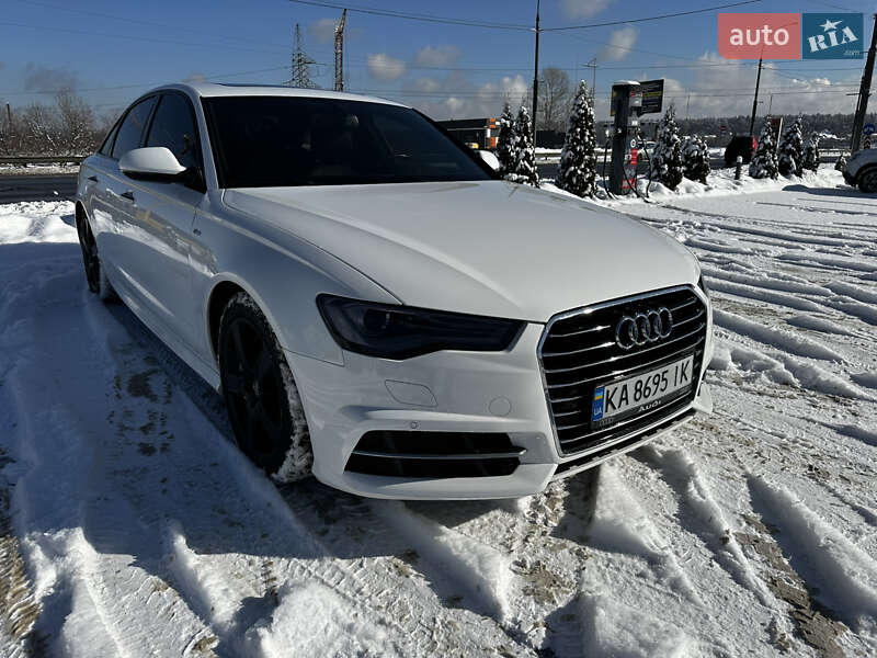 Седан Audi A6 2015 в Киеве