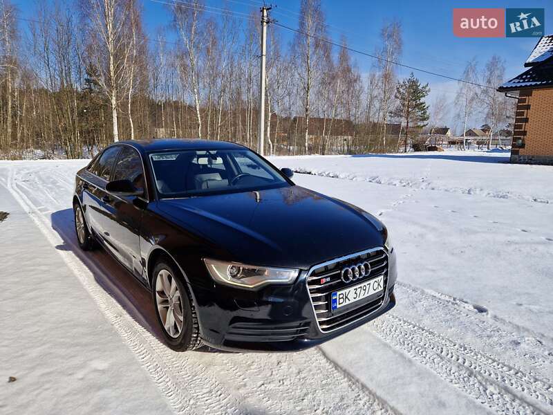 Седан Audi A6 2012 в Сарнах