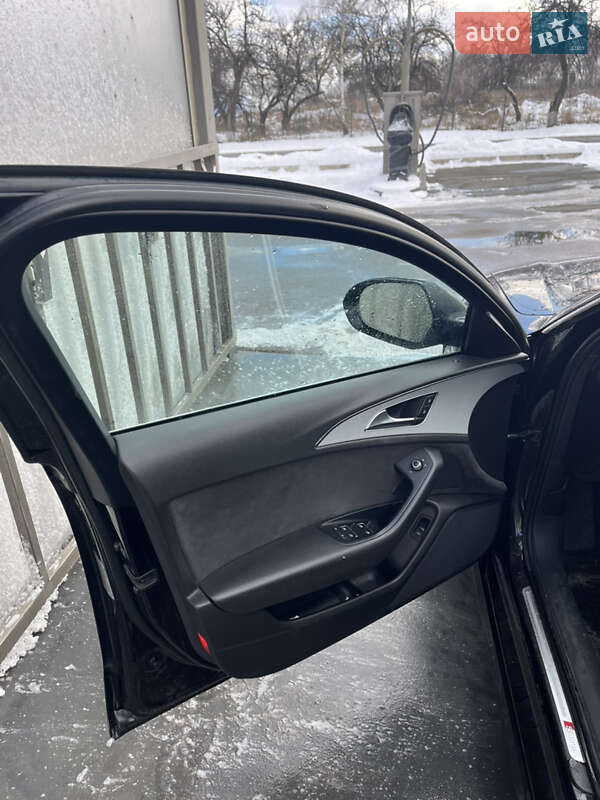 Универсал Audi A6 2014 в Киеве