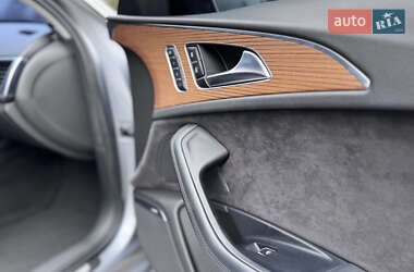 Седан Audi A6 2015 в 