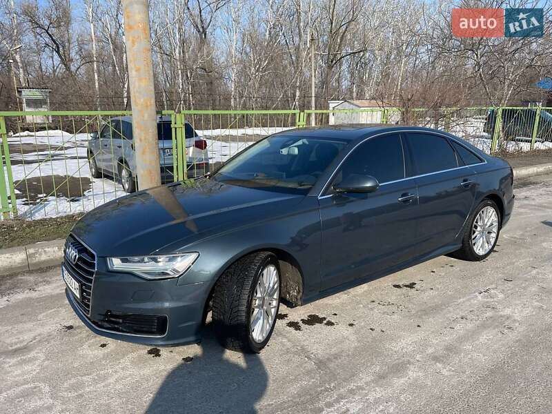 Седан Audi A6 2015 в Днепре