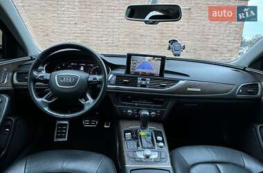 Седан Audi A6 2015 в 