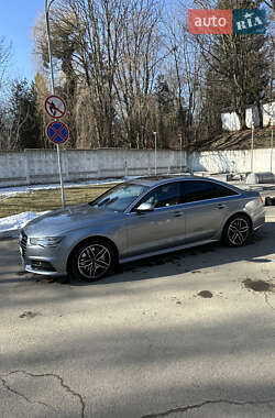 Седан Audi A6 2016 в 