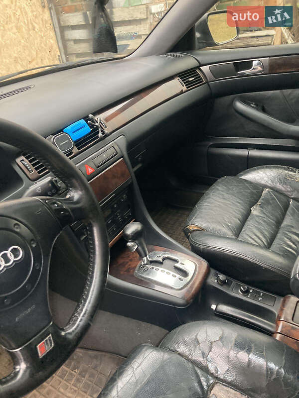 Audi A6 2000