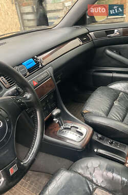 Универсал Audi A6 2000 в 