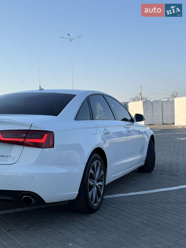 Седан Audi A6 2012 в Николаеве