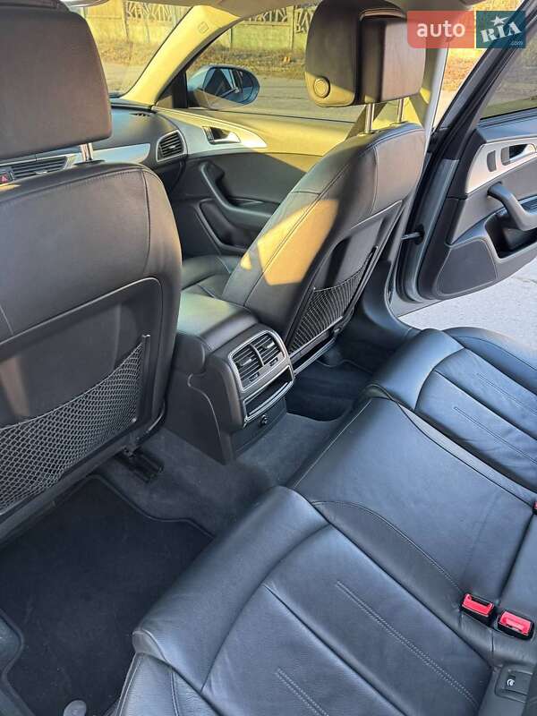 Седан Audi A6 2013 в Рокитному