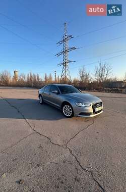Седан Audi A6 2013 в 