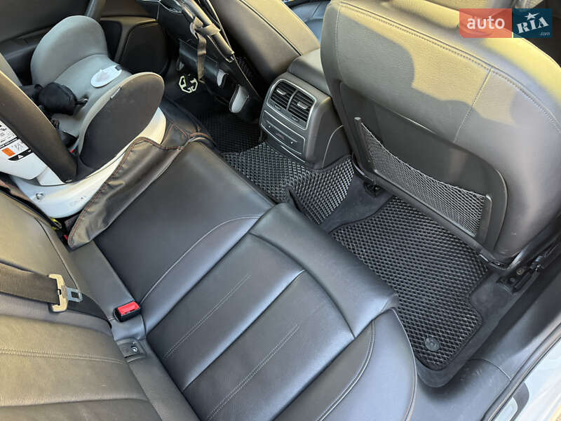 Седан Audi A6 2014 в Киеве