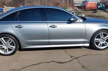 Седан Audi A6 2015 в 
