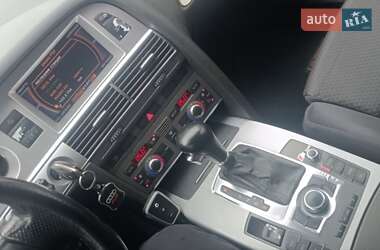 Седан Audi A6 2004 в 