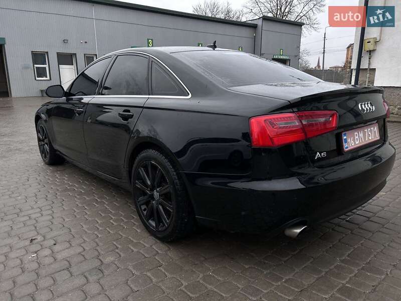 Седан Audi A6 2014 в Чорткові
