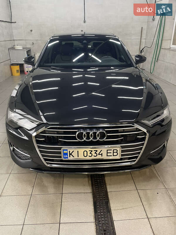 Седан Audi A6 2018 в Киеве